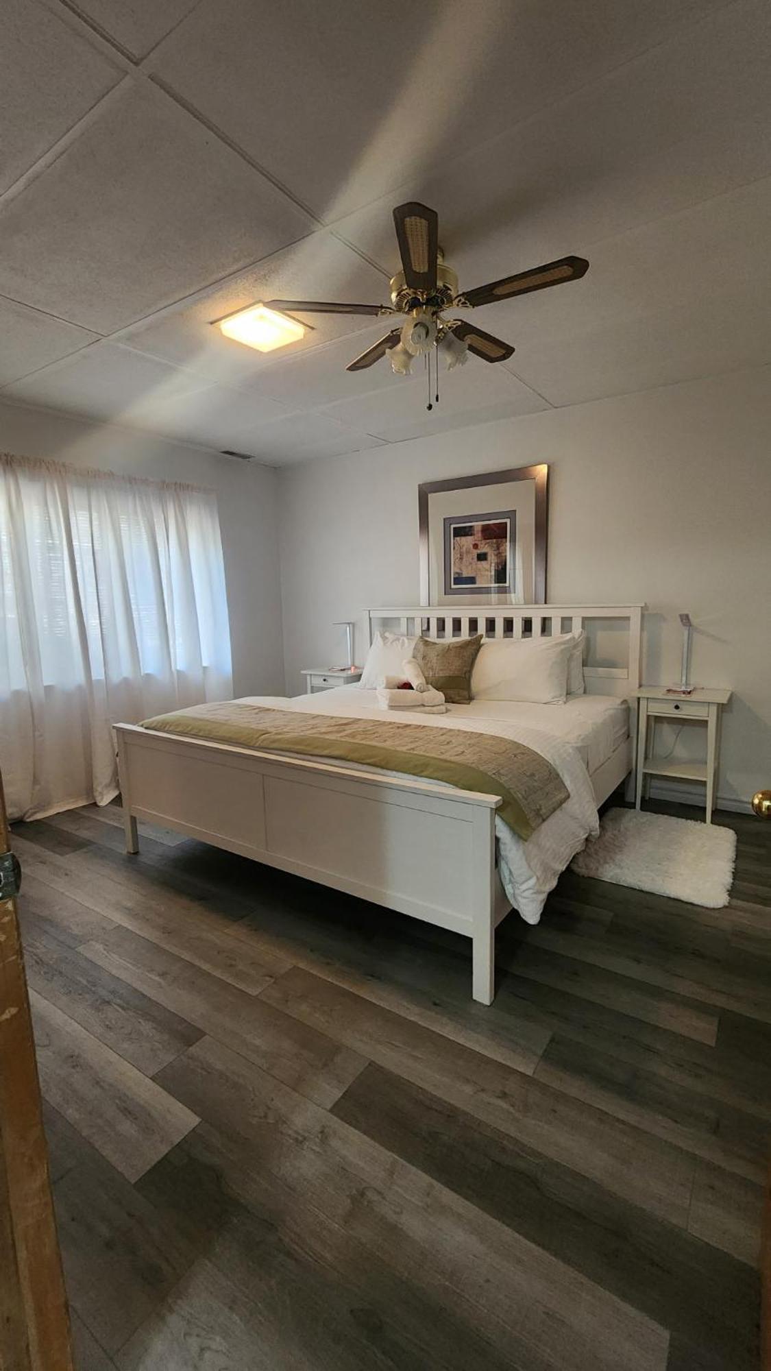 Cozy Cottage Retreat Lambton Shores Extérieur photo